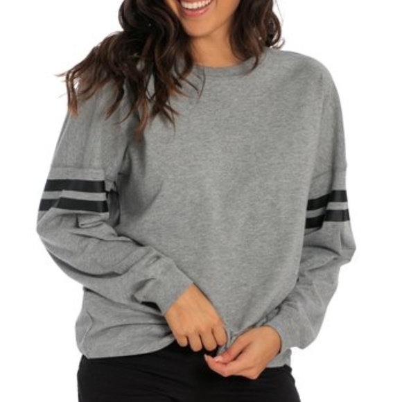 felicias Tops - SOLD OUT Heather Gray + Black Crewneck Tee